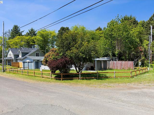 House for sale in Oregonia