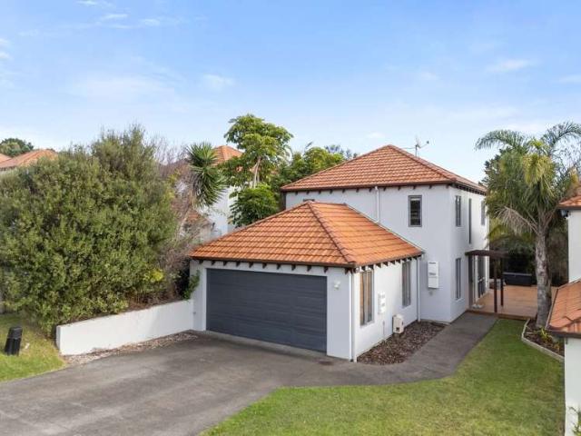 House for sale in Whangaparaoa
