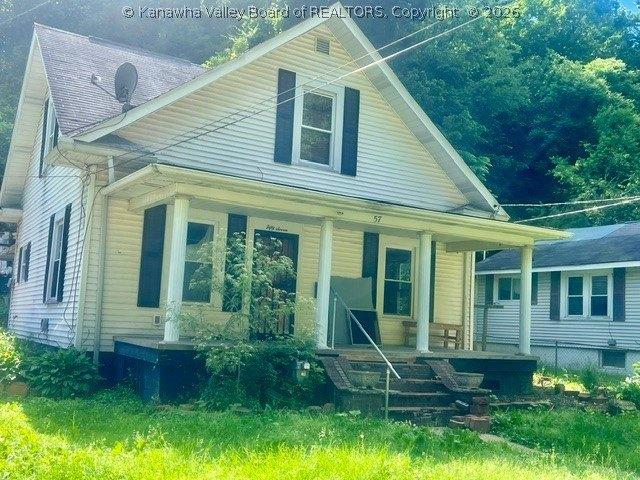House for sale in Charleston, West Virginia