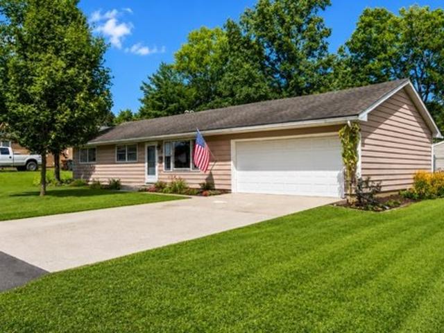 House for sale in Farmersville, Ohio