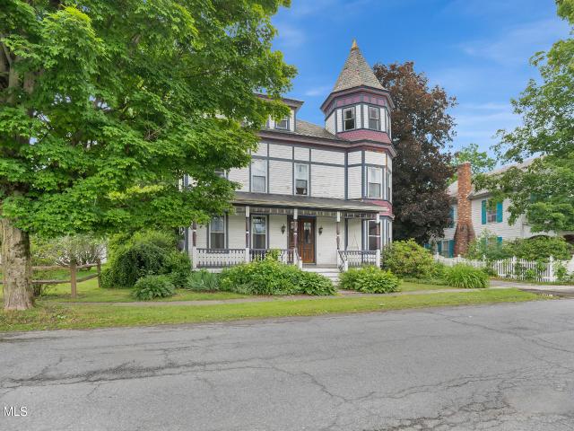House for sale in Salem, New York