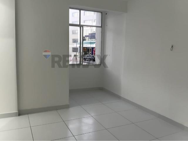 Apartamento aluguel em Região Geográfica Imediata de Salvador, Região Metropolitana de Salvador