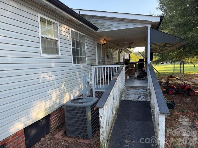 House for sale in Jefferson, South Carolina