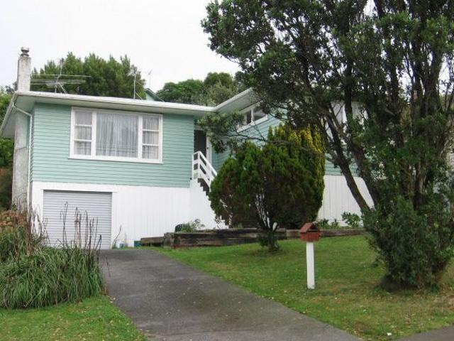 House for rent in Johnsonville East, Wellington