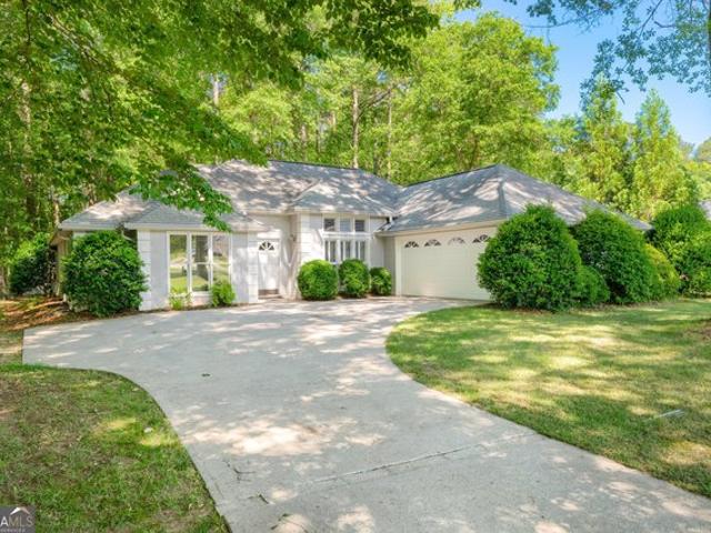 House for sale in Sharpsburg, Georgia