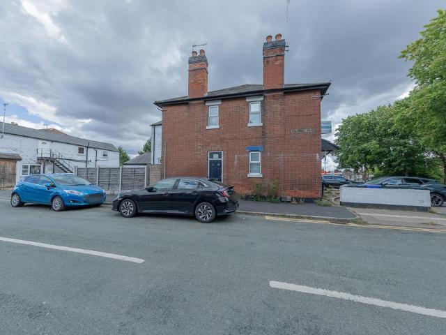 Flat for sale in Burton upon Trent, East Staffordshire
