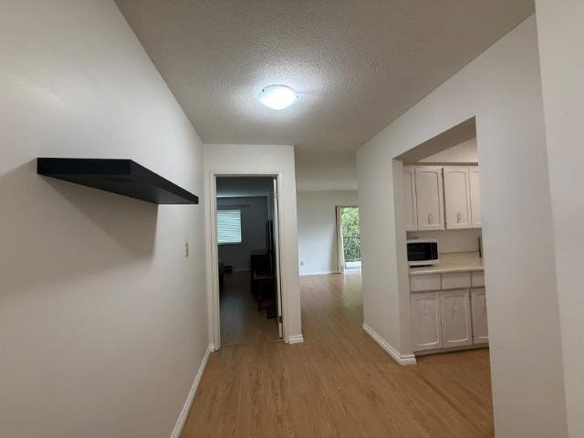 Apartment for rent in White Rock