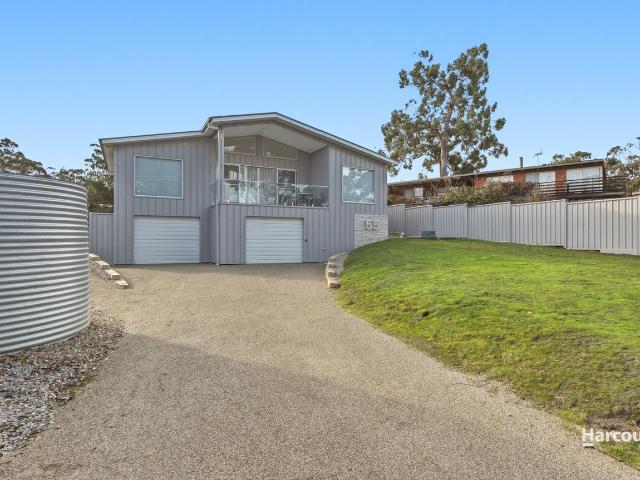 Apartment for rent in Surveyors Bay, Tasmania