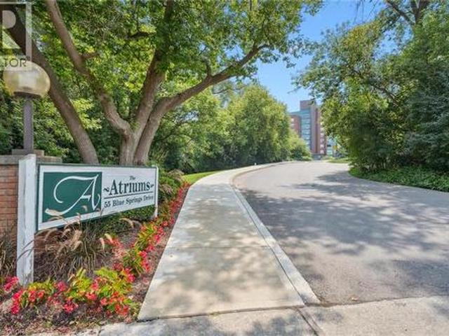 Condo for sale in Waterloo, Ontario