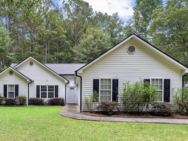 House for sale in Sharpsburg, Georgia