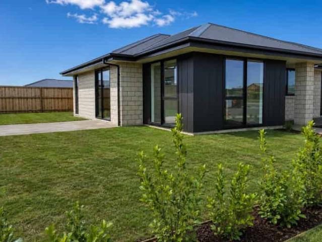 House for rent in Rolleston, Canterbury