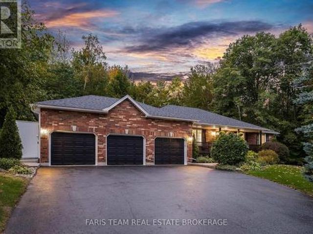 House for sale in Hillsdale, Springwater