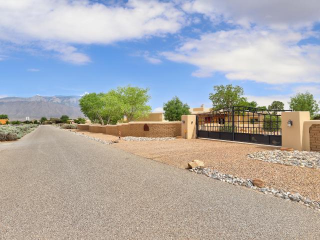 House for sale in Corrales, New Mexico