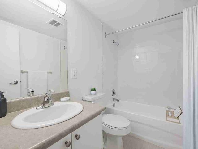 Apartment for rent in Woburn, Ontario
