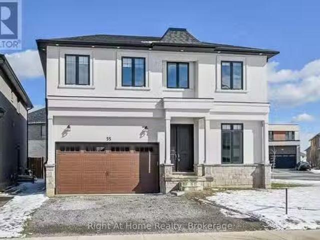 House for sale in Ancaster, Ontario