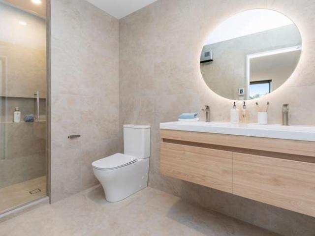 House for sale in Casebrook, Canterbury