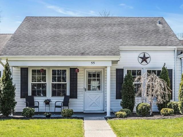 Condo for sale in Centereach, New York
