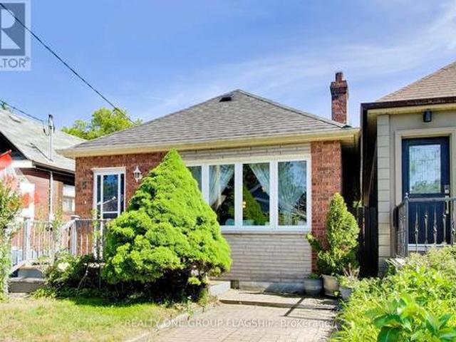 House for sale in Woburn, Ontario