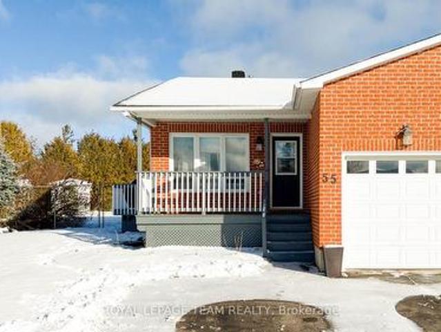 House for sale in Mississippi Mills, Ontario