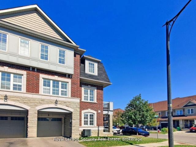 Townhouse for rent in Woburn, Ontario