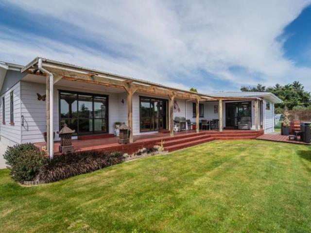 Property for sale in Kerrytown, Canterbury