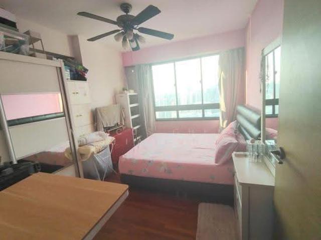 Apartment for rent in Bukit Ho Swee, Singapore