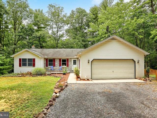 House for sale in Cumberland, Pennsylvania