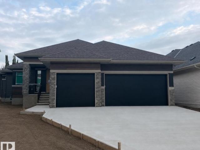 House for sale in Spruce Grove, Alberta