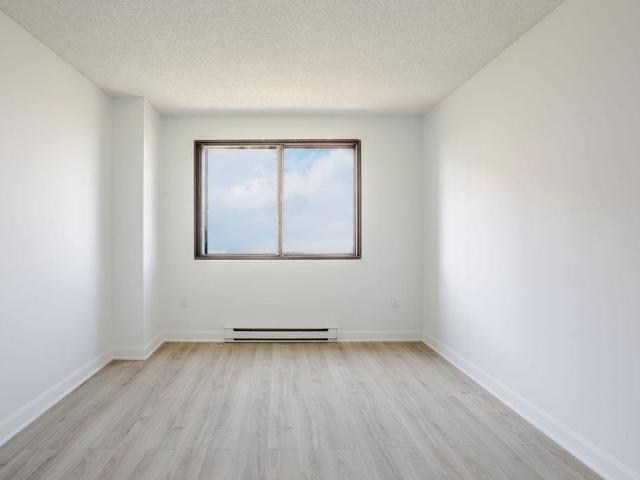 Apartment for rent in St. Leonard's, Quebec