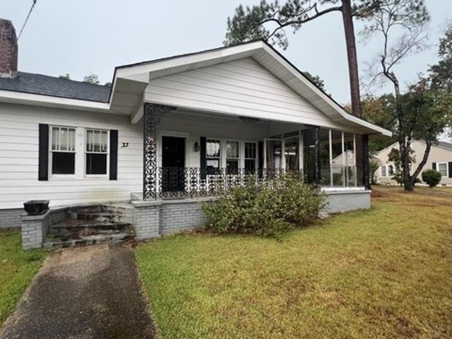 House for sale in Monroeville, Alabama