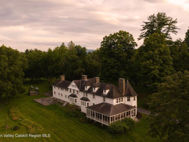 House for sale in New York