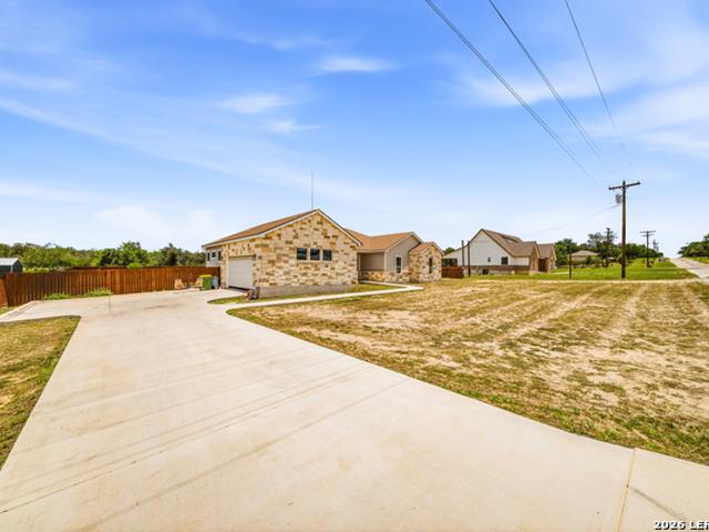 House for sale in Poteet, Texas