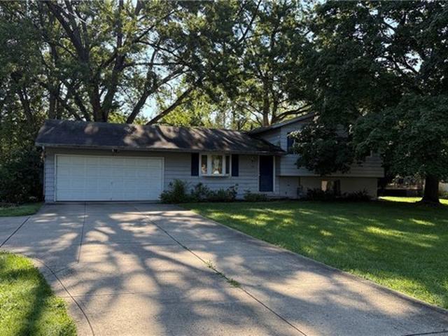 House for sale in Summit, Ohio