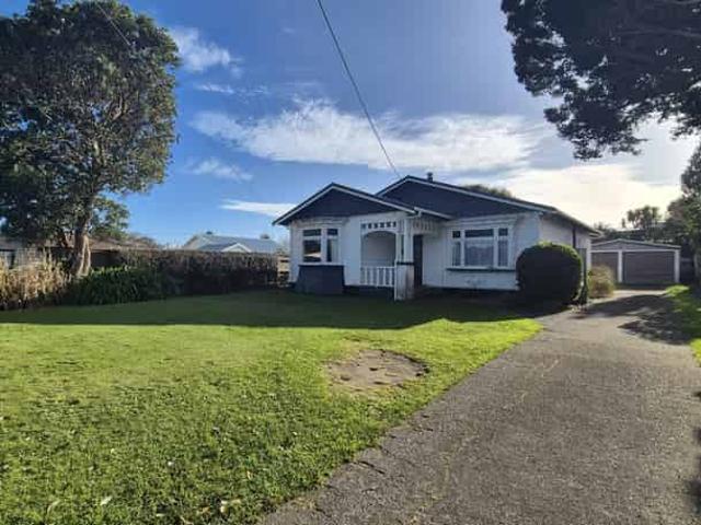 House for rent in Taranaki