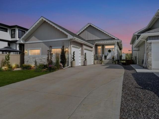 House for sale in Town of Gibbons, Gibbons