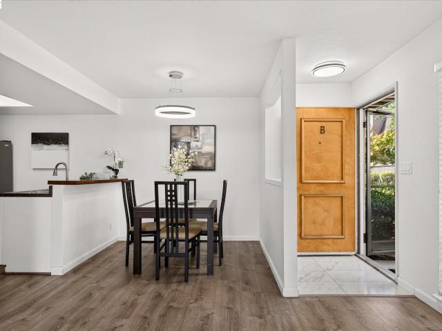 Condo for sale in Pleasant Hill, California
