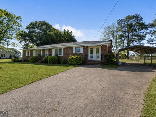 House for sale in Lavonia, Georgia