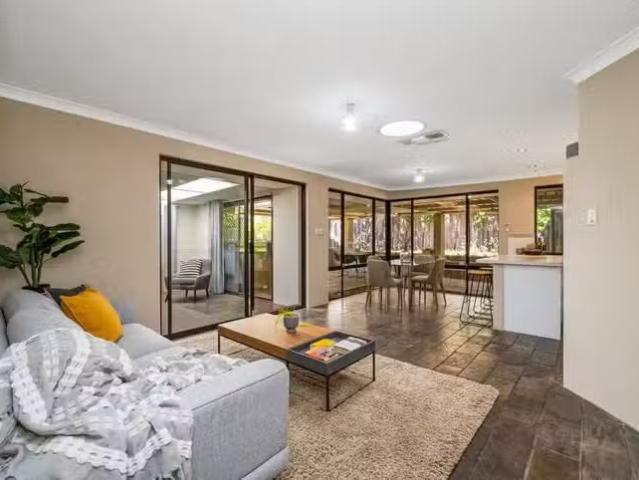 House for rent in Yangebup, Western Australia