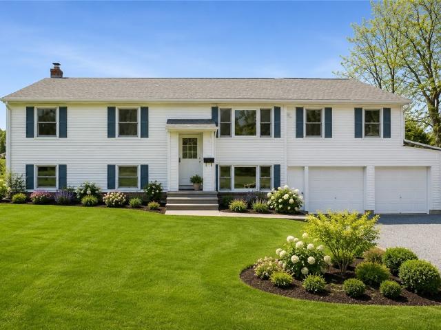 House for sale in Middletown, Rhode Island