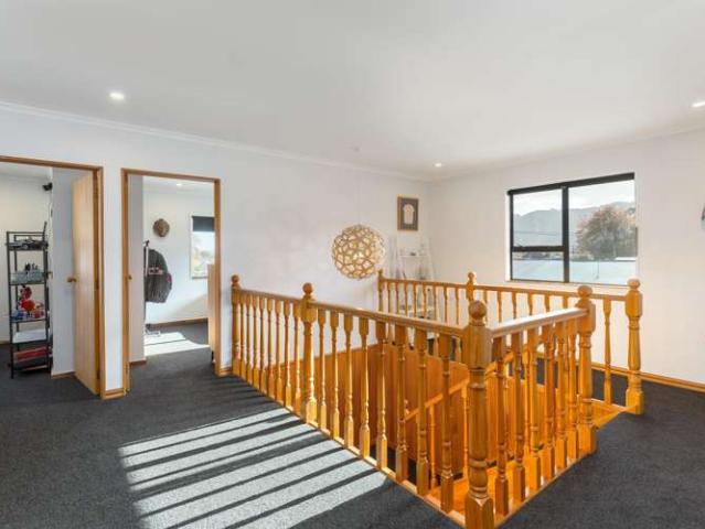 House for sale in Pauatahanui, Wellington