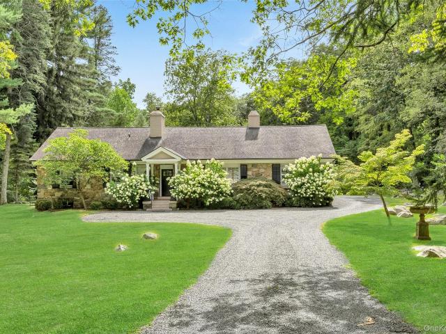 House for sale in Southfields, New York