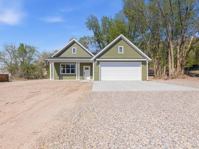 House for sale in Elsinore, Utah