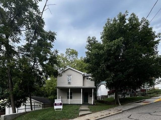 House for sale in West Side, Athens