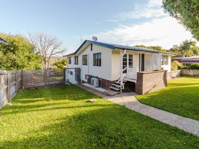 Apartment for rent in Arana Hills, Greater Brisbane