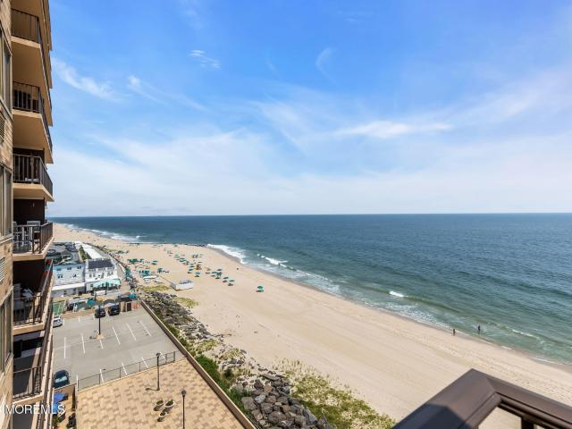 Condo for sale in Monmouth, New Jersey