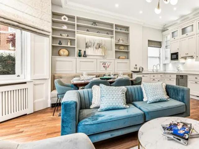 Apartment for rent in Brompton, Greater London