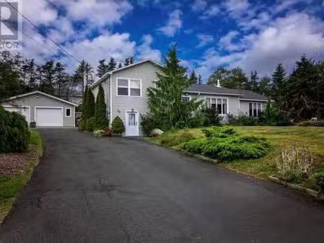 House for sale in Logy Bay-middle Cove-outer Cove, Newfoundland And Labrador