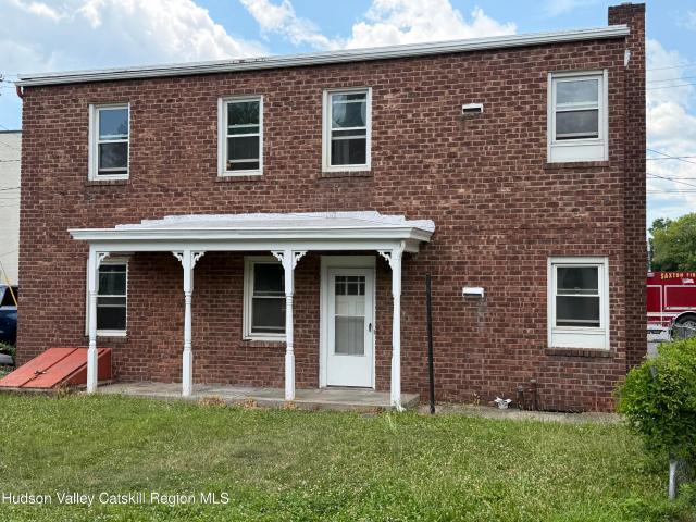 House for sale in Bloomington, New York
