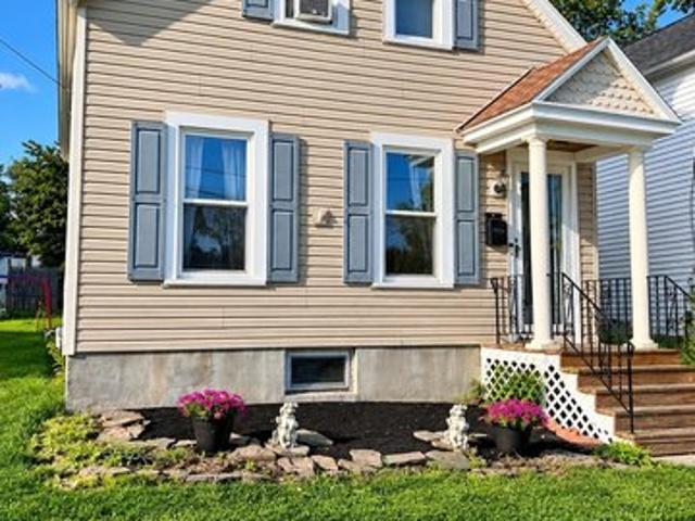 House for sale in City of Rensselaer, Rensselaer County