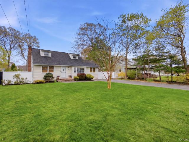 House for sale in Centereach, New York